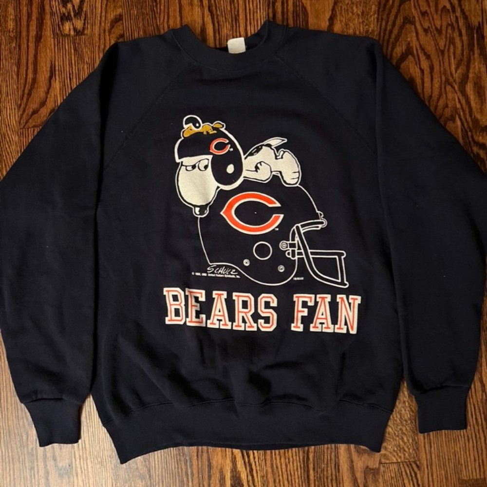 RARE- Vintage 1980's NFL logo Woman's Snoopy and Woodstock Bears Sweatshirt